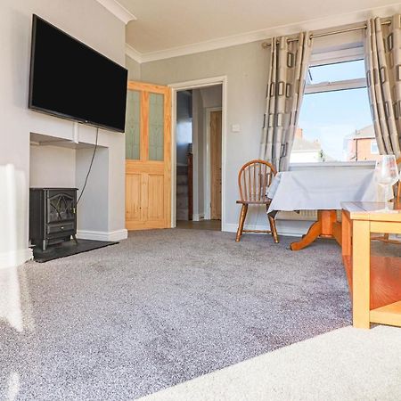 Beautiful 3 Bedroom Home, 10 Minutes Walk To Beach. Cleethorpes Eksteriør bilde