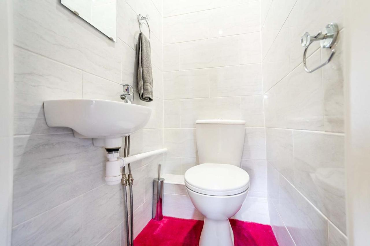 Beautiful 3 Bedroom Home, 10 Minutes Walk To Beach. Cleethorpes Eksteriør bilde