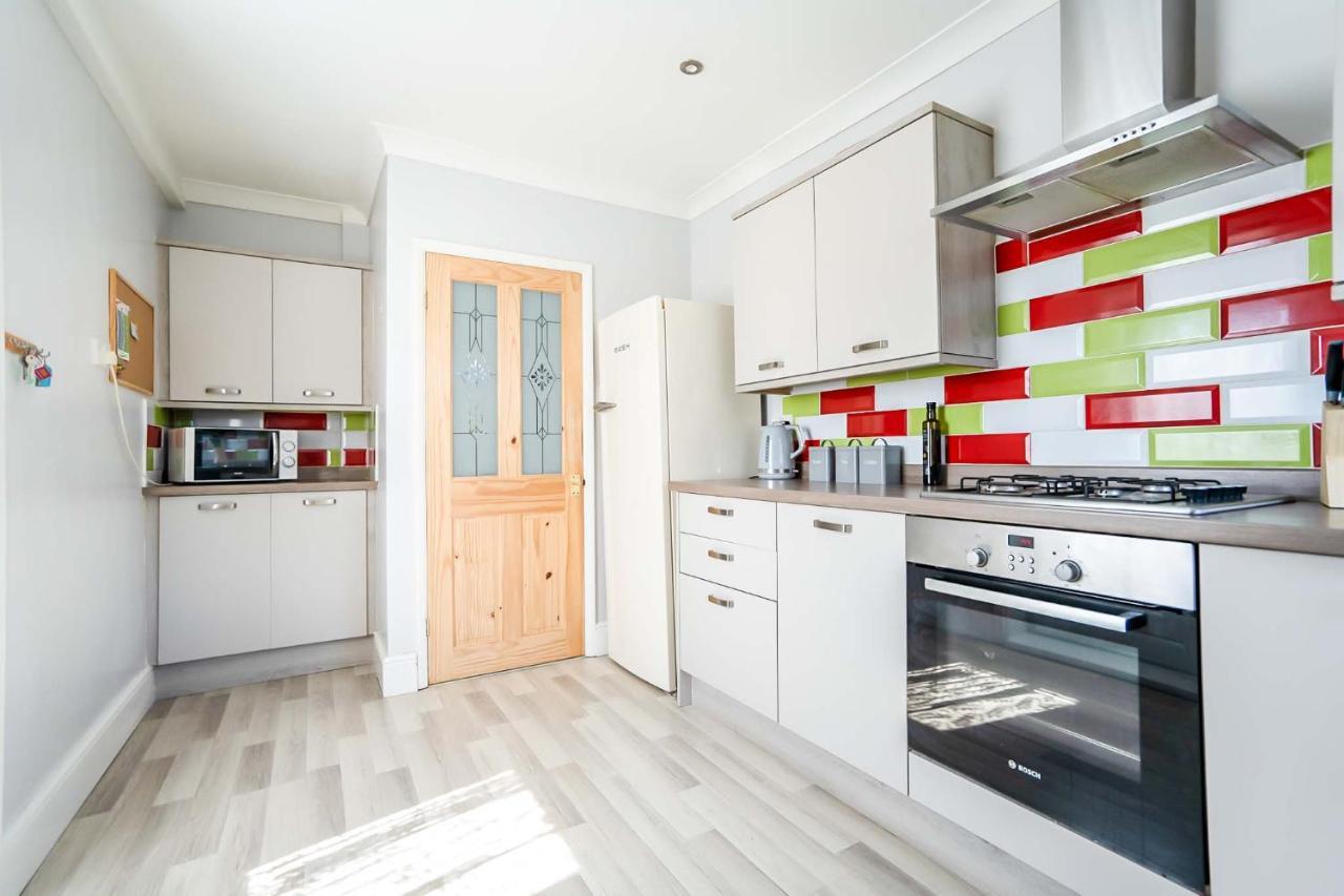 Beautiful 3 Bedroom Home, 10 Minutes Walk To Beach. Cleethorpes Eksteriør bilde