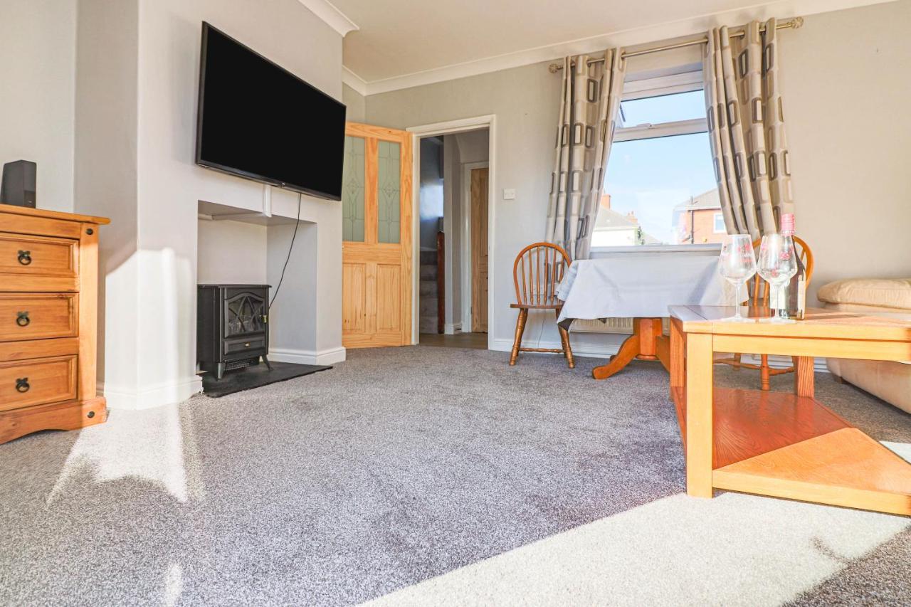 Beautiful 3 Bedroom Home, 10 Minutes Walk To Beach. Cleethorpes Eksteriør bilde